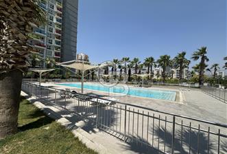 Mavişehir Soyak Optimus'ta Deniz Manzaralı Boş 1+1 Satılık Daire