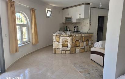 YENİFOÇA'DA KİRALIK GENİŞ 1+1 HAVUZLU DAİRE