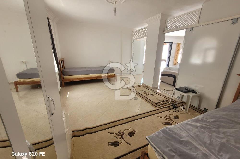 YENİFOÇA'DA KİRALIK GENİŞ 1+1 HAVUZLU DAİRE