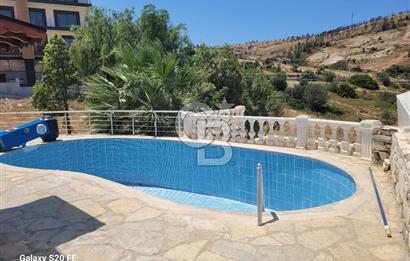 YENİFOÇA'DA KİRALIK GENİŞ 1+1 HAVUZLU DAİRE