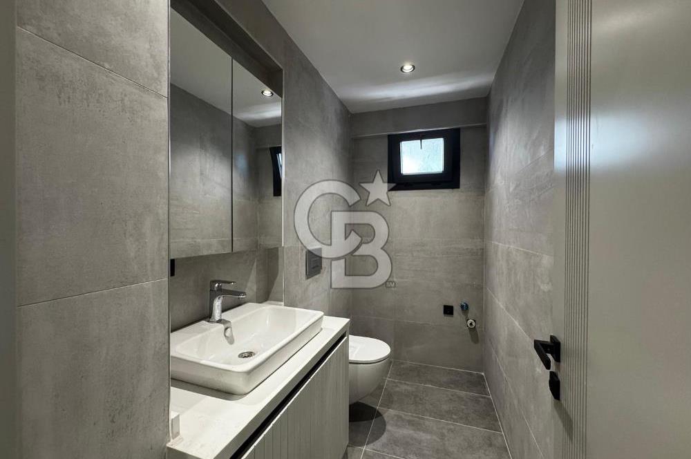 BORNOVA ATATÜRK MAH.SATILIK HAVUZLU 4+2 LUX VİLLA