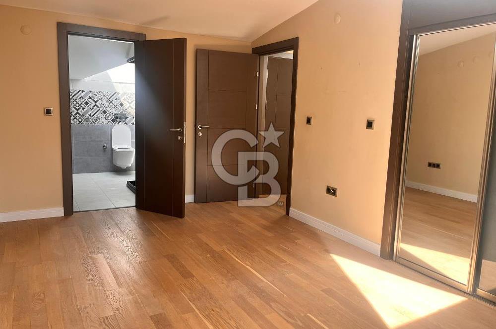 Cb Vizyon Tuğba ERKAL'dan Site İçerisinde Full Yapılı Villa