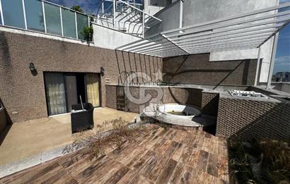 Bosphorus City'de Muhteşem Manzaralı Teraslı Havuzlu Penthouse!