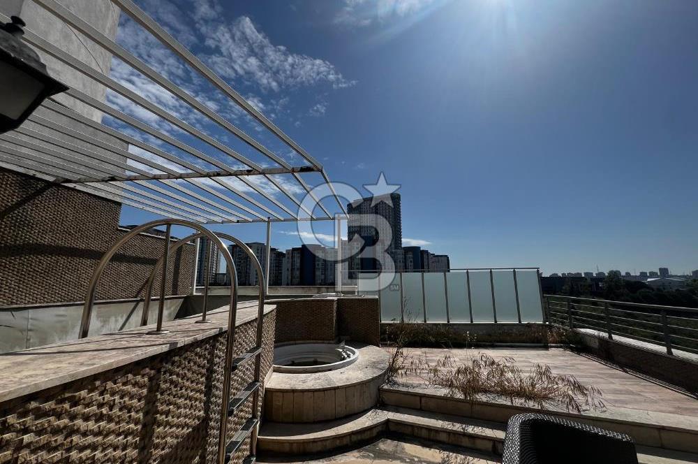 Bosphorus City'de Muhteşem Manzaralı Teraslı Havuzlu Penthouse!