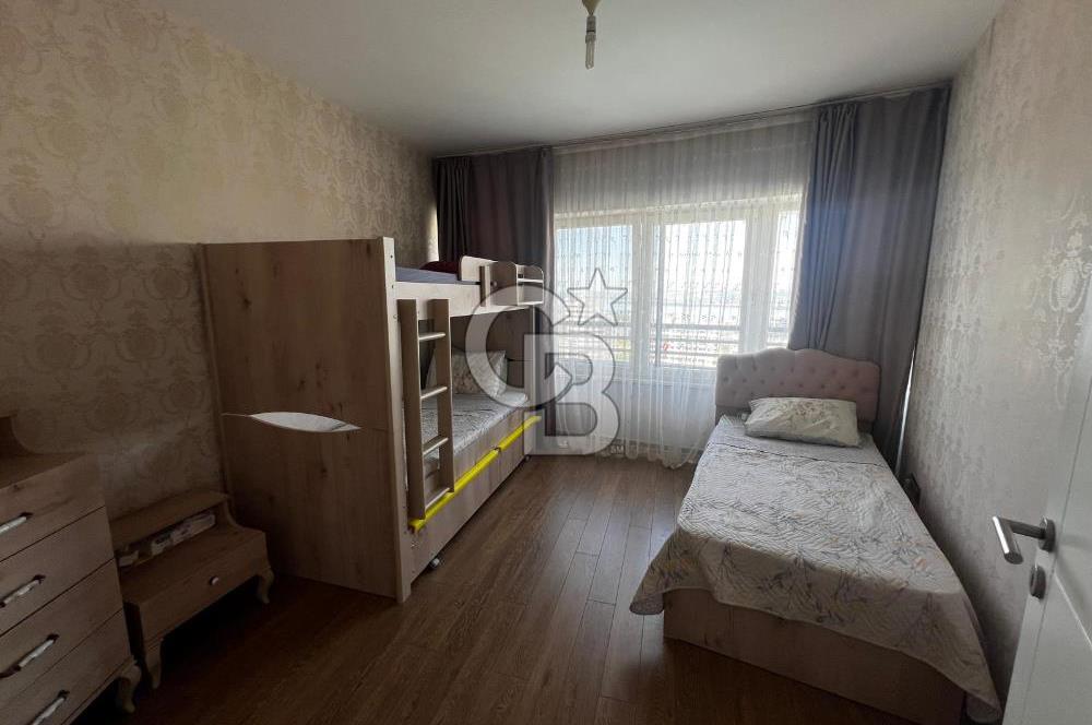 Bosphorus City'de Muhteşem Manzaralı Teraslı Havuzlu Penthouse!