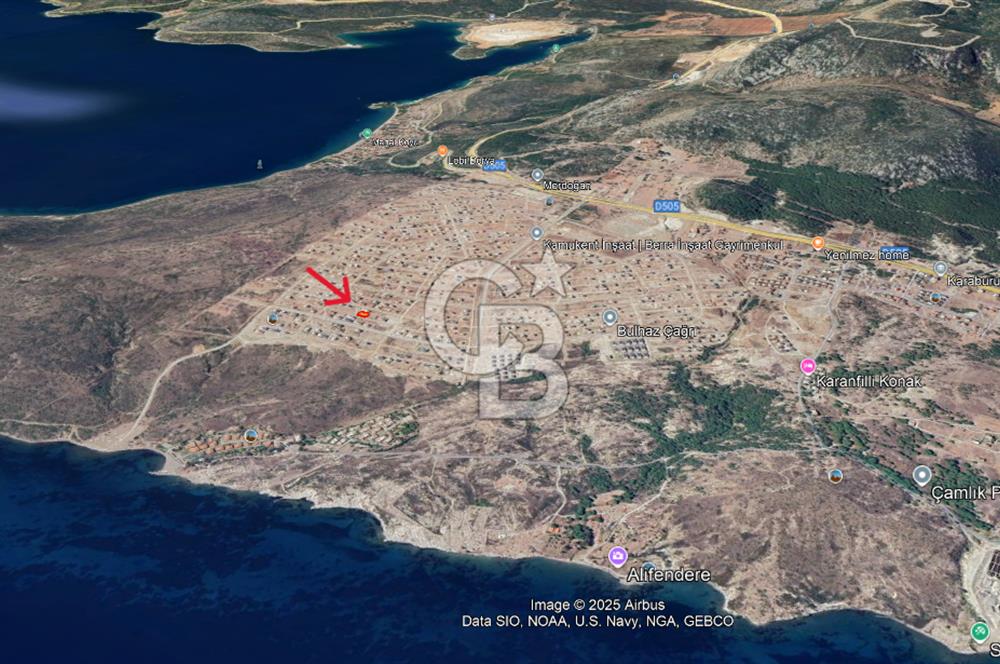 KARABURUN MORDOĞAN KAMUKENT’TE DENİZ MANZARALI VİLLA ARSASI