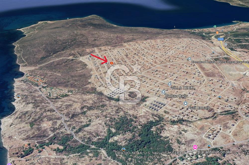 KARABURUN MORDOĞAN KAMUKENT’TE DENİZ MANZARALI VİLLA ARSASI