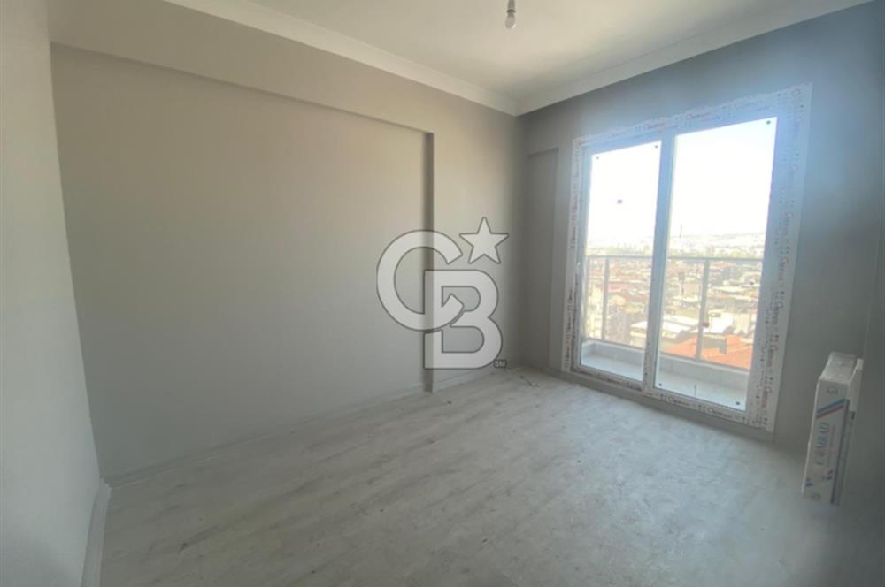BUCA YEŞİLBAĞLAR MAH. TERASLI 4+1 SATILIK DAİRE 
