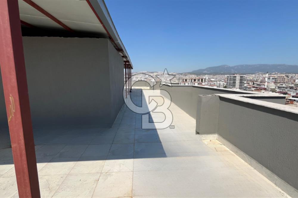 BUCA YEŞİLBAĞLAR MAH. TERASLI 4+1 SATILIK DAİRE 