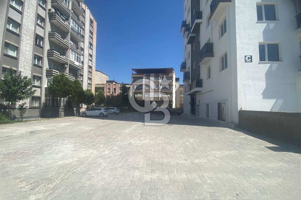BUCA YEŞİLBAĞLAR MAH. TERASLI 4+1 SATILIK DAİRE 