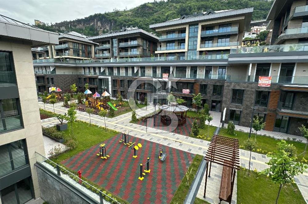 ÇÖMLEKÇİ TOKİ EN ÖN CEPHE'DE KİRALIK 4+1 FIRSAT DAİRE
