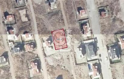 KARABURUN MORDOĞAN KAMUKENT’TE DENİZ MANZARALI VİLLA ARSASI