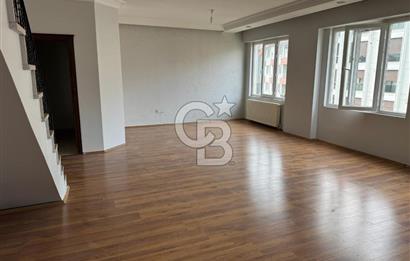 Çekmeköy Çatalmeşe Mah. Casa Grande Sitesi Satılık Çatı Dubleks Daire