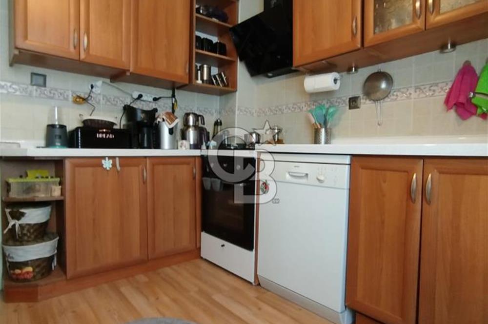 SANATORYUM CADDESİNDE İÇİ FULL YAPILI 3+1 KİRALIK DAİRE