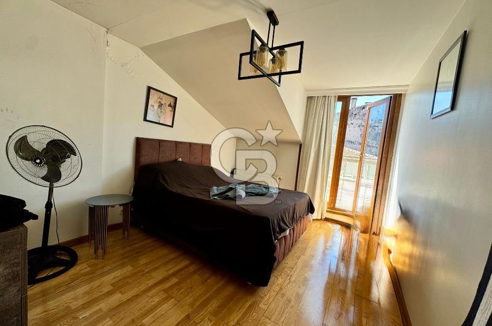 Akaretler'de Boğaz Manzaralı, Teraslı, Eşyalı Kiralık 2+1 Daire