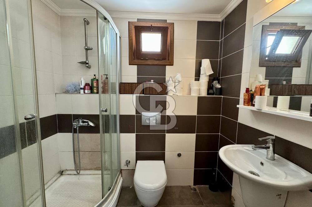 Akaretler'de Boğaz Manzaralı, Teraslı, Eşyalı Kiralık 2+1 Daire
