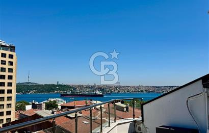 Akaretler'de Boğaz Manzaralı, Teraslı, Eşyalı Kiralık 2+1 Daire