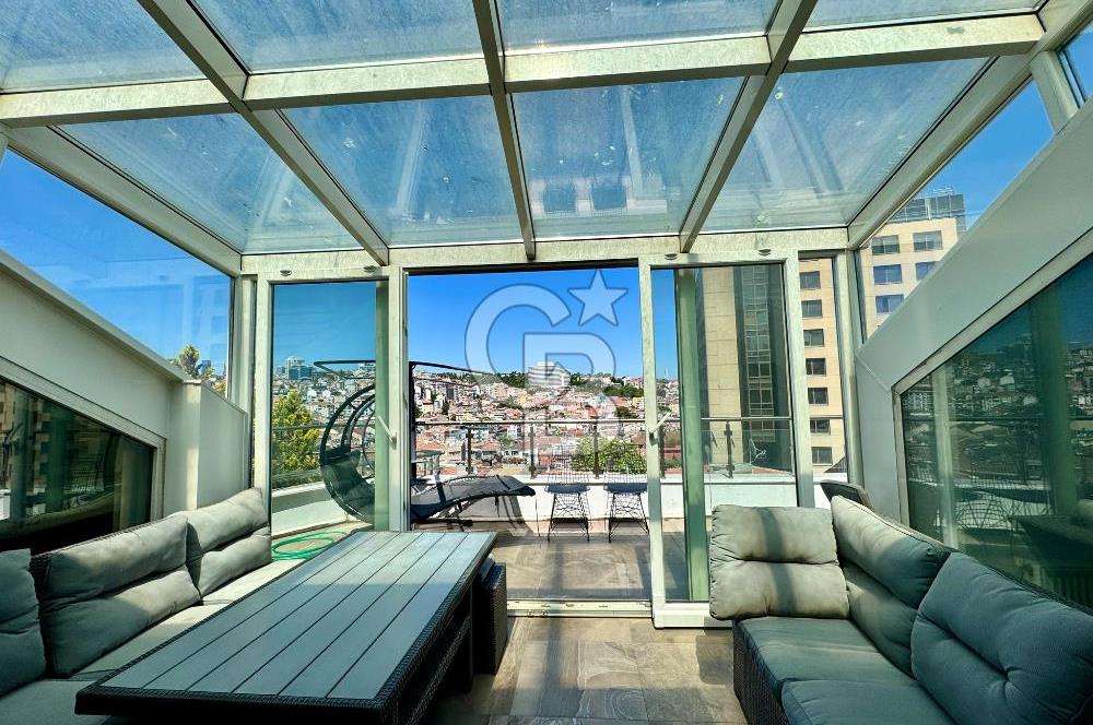 Akaretler'de Boğaz Manzaralı, Teraslı, Eşyalı Kiralık 2+1 Daire