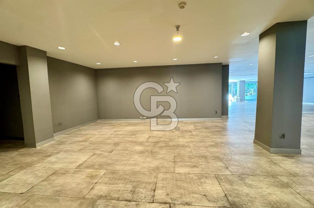 Gayrettepede 550 m² Kiralık Dükkan Geniş Cepheli, Ön Kullanım