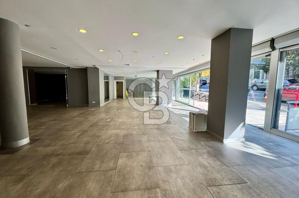 Gayrettepede 550 m² Kiralık Dükkan Geniş Cepheli, Ön Kullanım