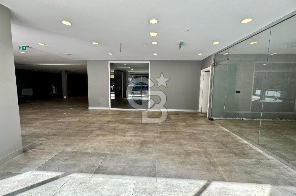 Gayrettepede 550 m² Kiralık Dükkan Geniş Cepheli, Ön Kullanım
