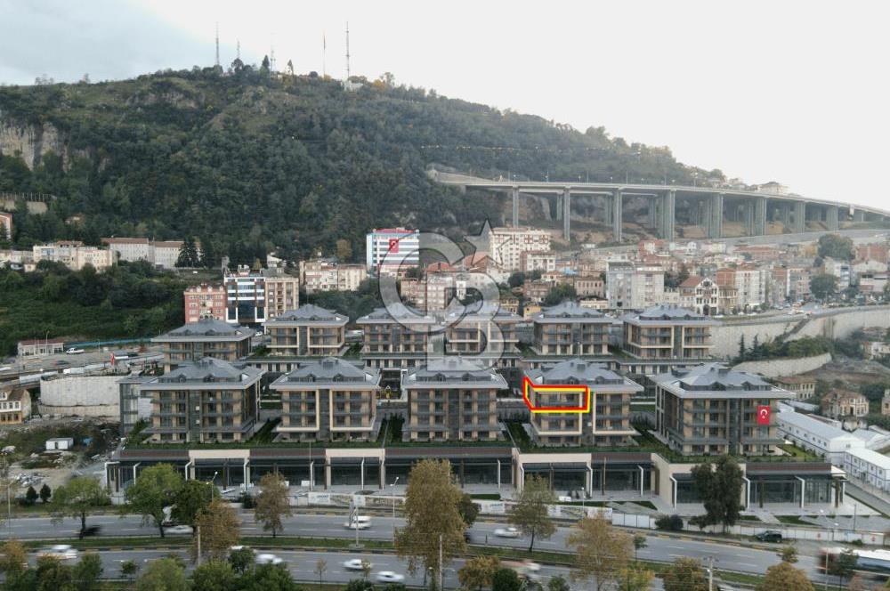 ÇÖMLEKÇİ TOKİ EN ÖN CEPHE'DE KİRALIK 4+1 FIRSAT DAİRE