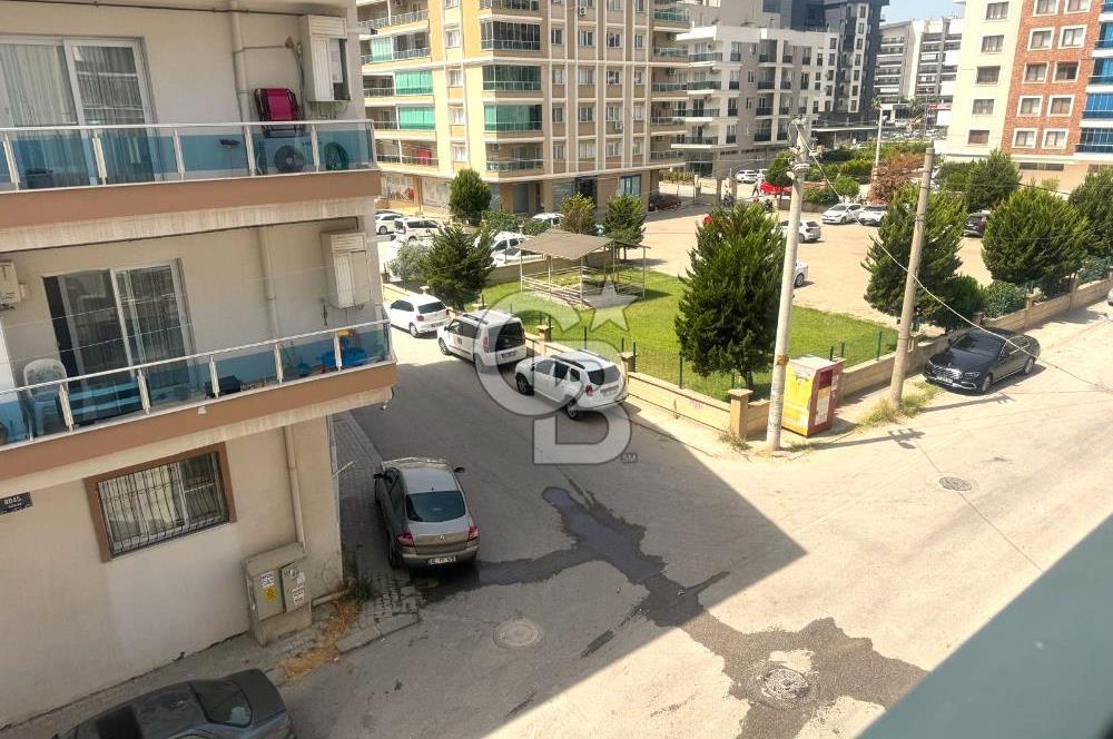 Çiğli YENİ MAH. TRAMVAY YAKINI, ASANSÖRLÜ, KİRALIK 2+1