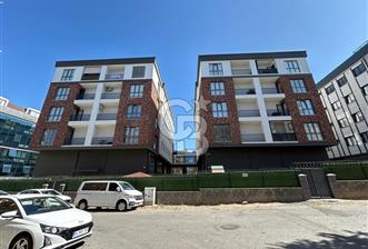 BUTİK SİTEDE KAPALI OTOPARKLI SATILIK 3+1 ARA KAT DAİRE