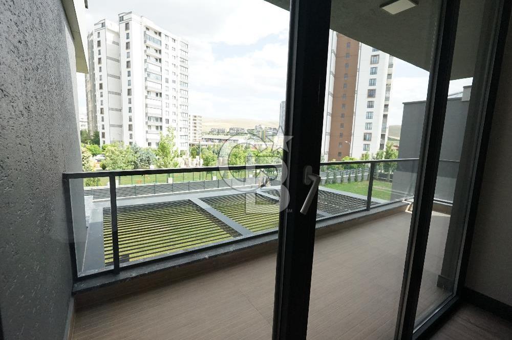 ALACAATLI DA SİTE İÇERİSİNDE 400 M2 TAM MÜSTAKİL SATILIK VİLLA