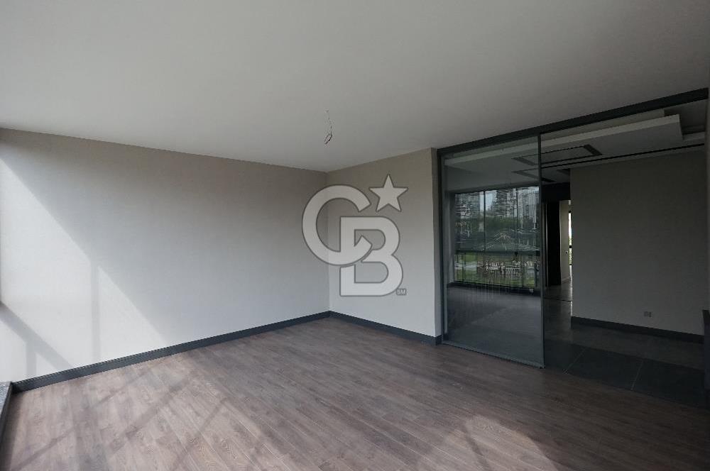ALACAATLI DA SİTE İÇERİSİNDE 400 M2 TAM MÜSTAKİL SATILIK VİLLA