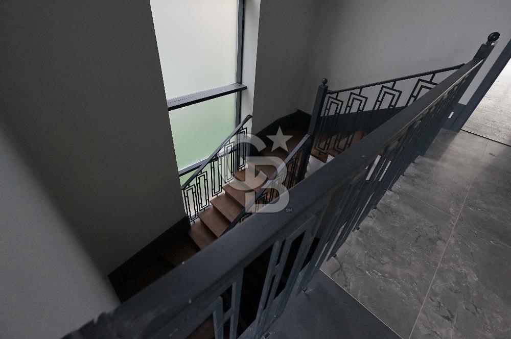ALACAATLI DA SİTE İÇERİSİNDE 400 M2 TAM MÜSTAKİL SATILIK VİLLA