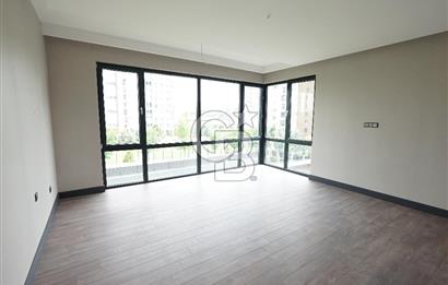 ALACAATLI DA SİTE İÇERİSİNDE 400 M2 TAM MÜSTAKİL SATILIK VİLLA