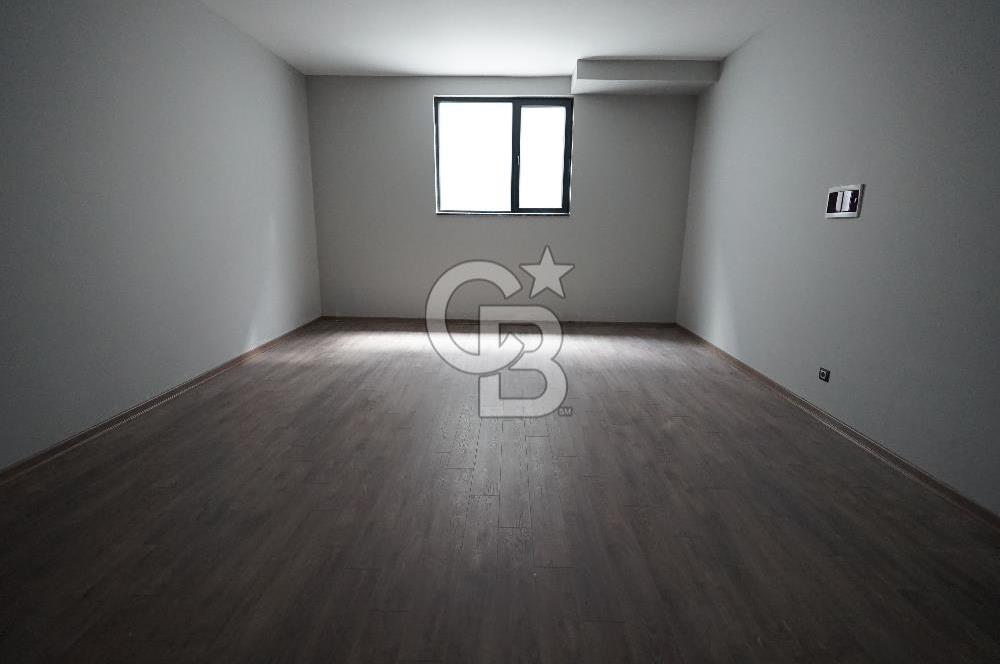 ALACAATLI DA SİTE İÇERİSİNDE 400 M2 TAM MÜSTAKİL SATILIK VİLLA