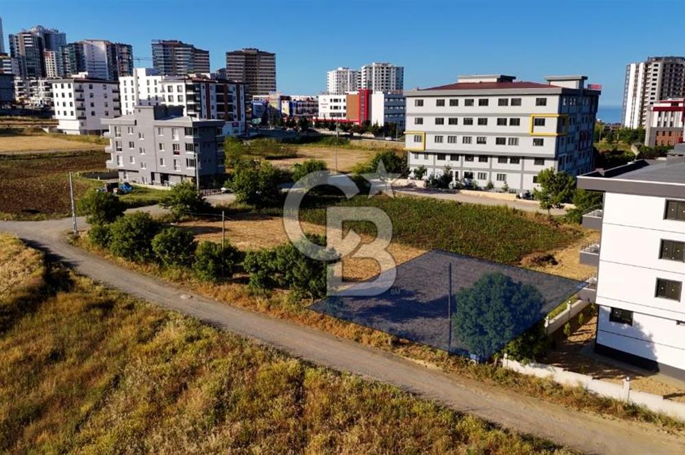 MÜKEMMEL KONUMDA YATIRIM DÜŞÜNENLER İÇİN FIRSAT ARSA