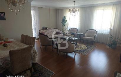 YAŞAMKENT BOTANİK SİTESİNDE FERAH VE ÖNÜ AÇIK SATILIK 4+1 DAİRE