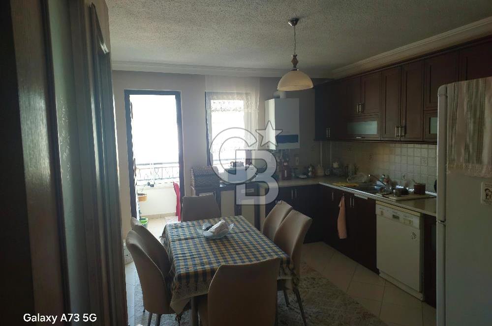 YAŞAMKENT BOTANİK SİTESİNDE FERAH VE ÖNÜ AÇIK SATILIK 4+1 DAİRE