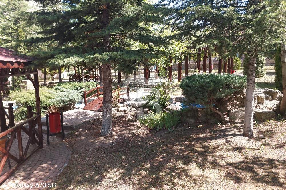 YAŞAMKENT BOTANİK SİTESİNDE FERAH VE ÖNÜ AÇIK SATILIK 4+1 DAİRE
