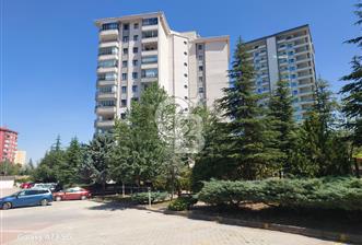 YAŞAMKENT BOTANİK SİTESİNDE FERAH VE ÖNÜ AÇIK SATILIK 4+1 DAİRE