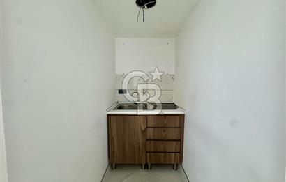 Gayrettepede Köşe Konum 450 m² Çift Cepheli Kiralık Dükkan