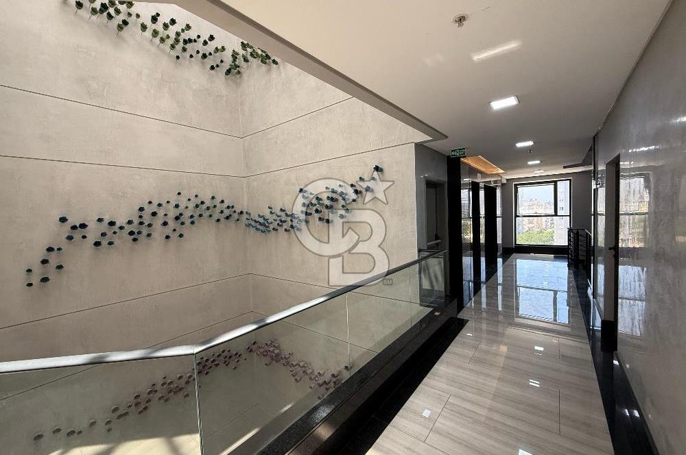 ANTALYA NIN EN PRESTİJLİ PLAZASINDA KİRALIK OFİS