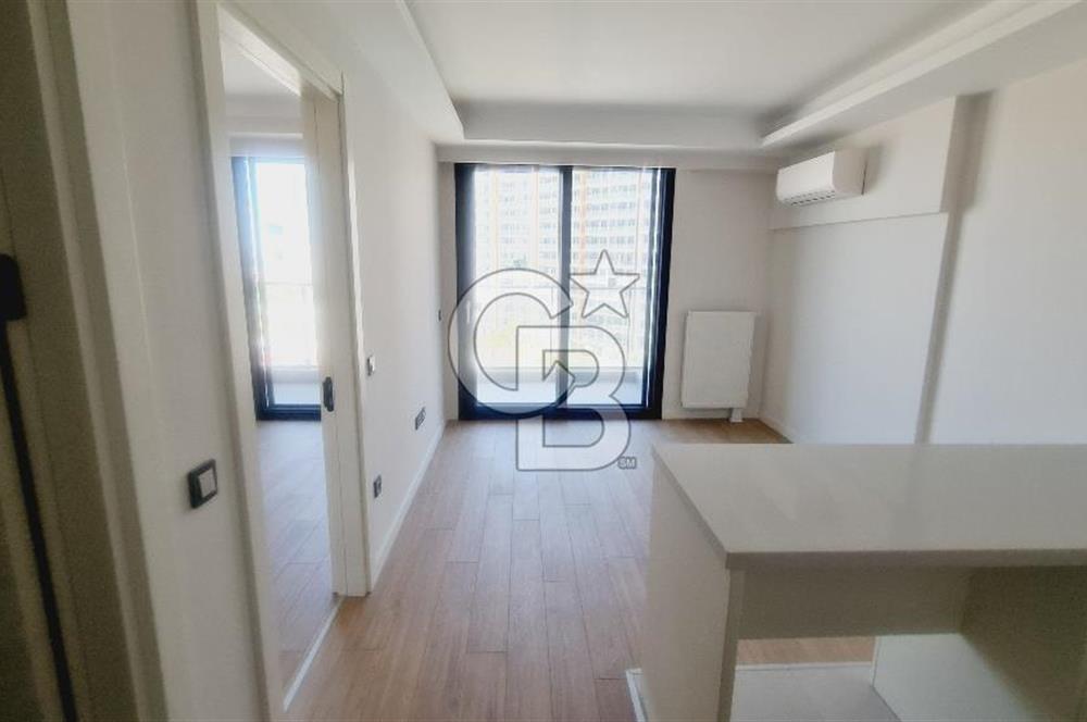 Manisa Meydan Sitesi Havuz Cephe Kiralık 1+1 Daire