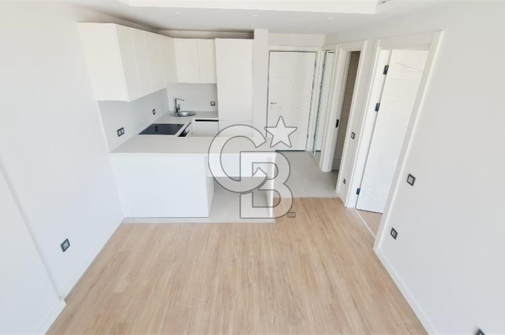 Manisa Meydan Sitesi Havuz Cephe Kiralık 1+1 Daire