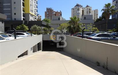 ANTALYA NIN EN PRESTİJLİ PLAZASINDA KİRALIK OFİS