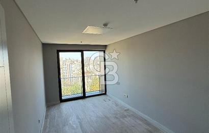 ANTALYA NIN EN PRESTİJLİ PLAZASINDA KİRALIK OFİS
