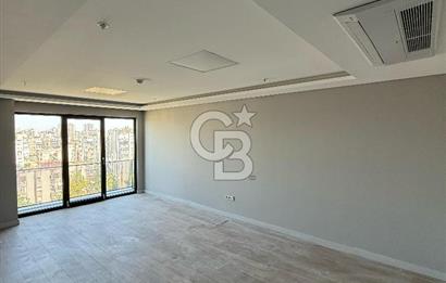 ANTALYA NIN EN PRESTİJLİ PLAZASINDA KİRALIK OFİS