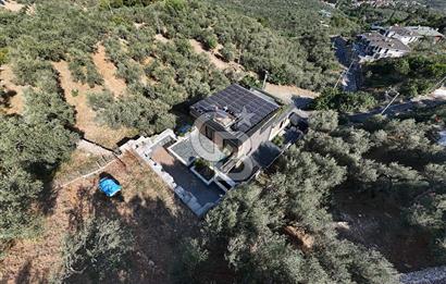 EDREMİTTE ULTRA LÜKS ÖZEL YAPIM MÜSTAKİL VİLLA