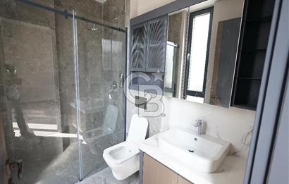 ALACAATLI DA SİTE İÇERİSİNDE MERKEZİ KONUMDA 200M2 KİRALIK DAİRE