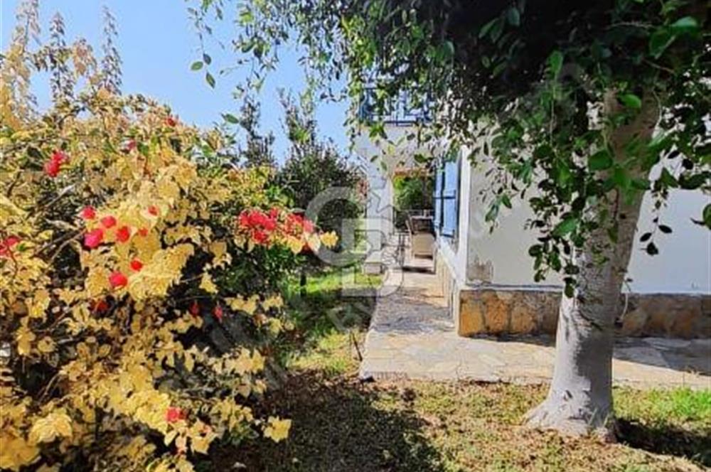 BODRUM KOYUNBABADA TURKUAZ EVLER SİTESİNDE SATILIK VİLLA