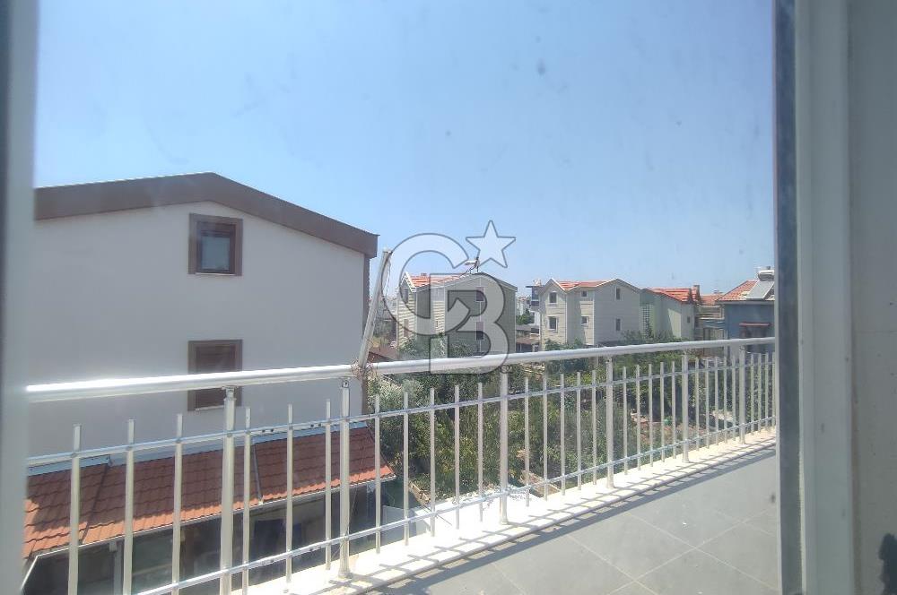 Ayvalık Altınova Denize Girilen Bölgede Satılık 4+1 Villa. 