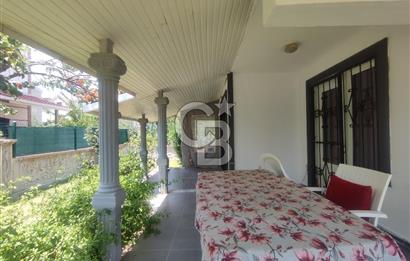 Ayvalık Altınova Denize Girilen Bölgede Satılık 4+1 Villa. 